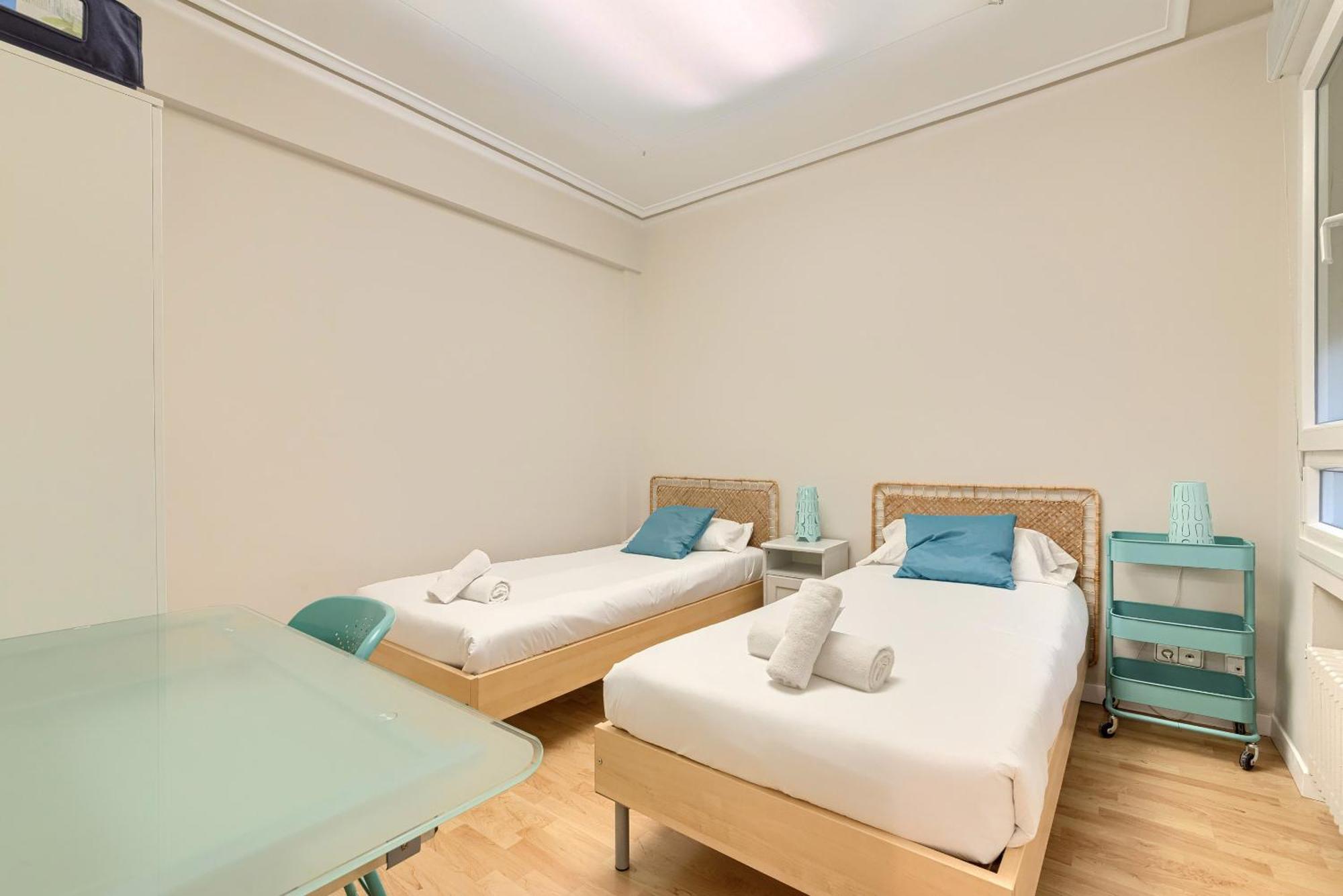 Euskalduna, Vivienda Turistica Moderna Y Renovado บิลเบา ภายนอก รูปภาพ