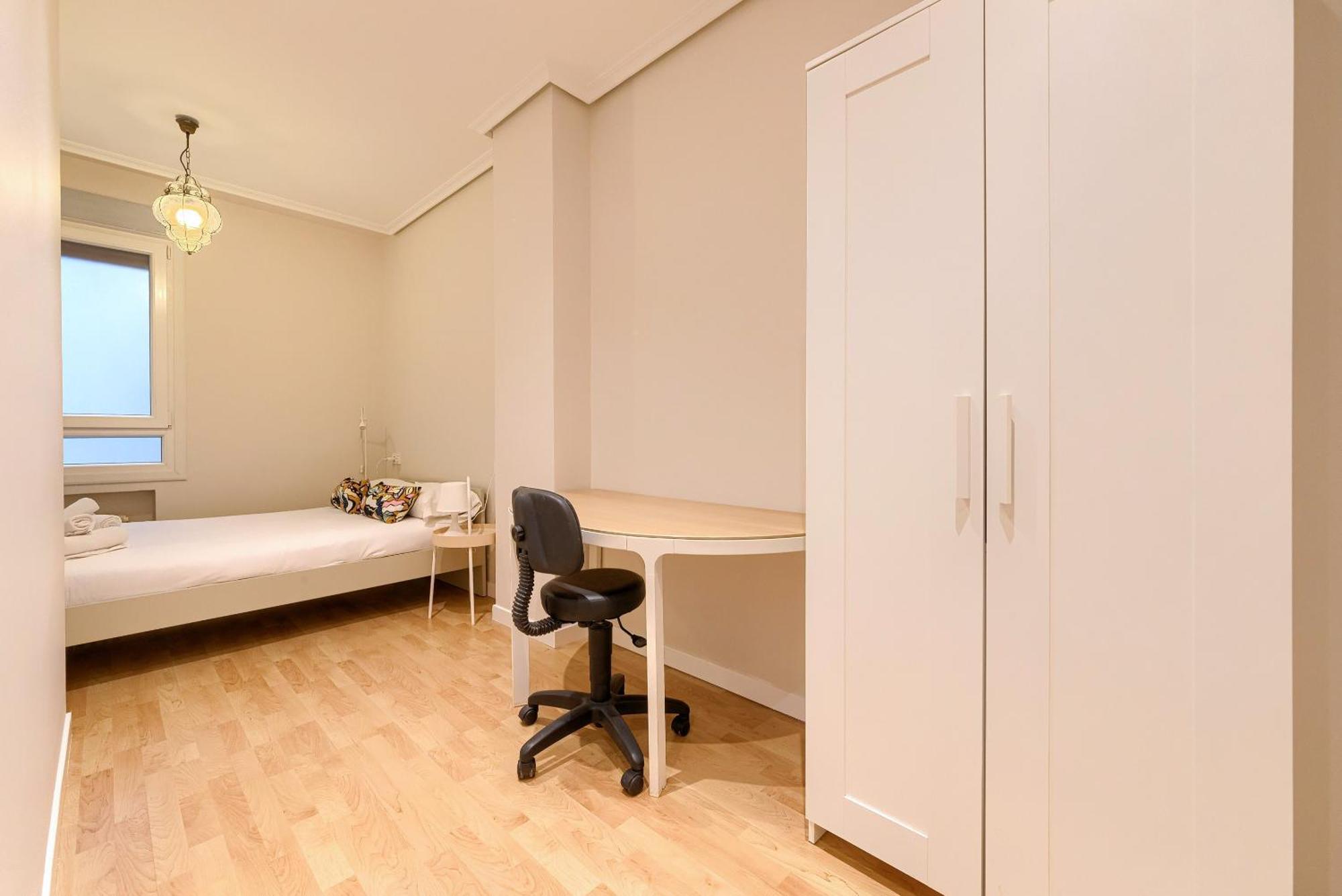 Euskalduna, Vivienda Turistica Moderna Y Renovado บิลเบา ภายนอก รูปภาพ